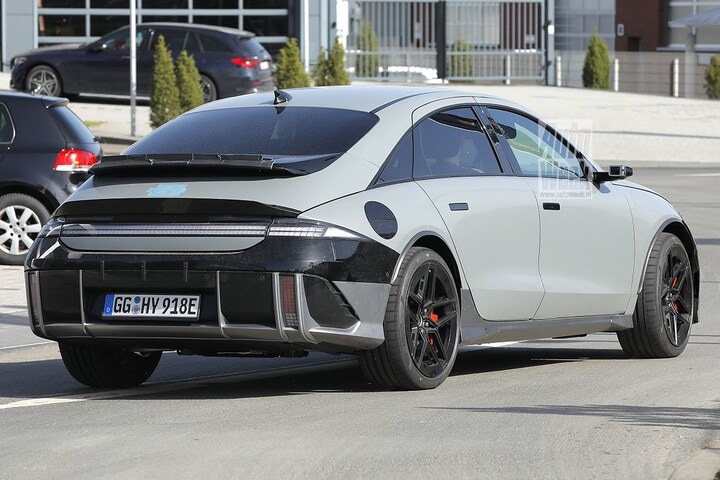 Spyshots Hyundai Ioniq 6 N