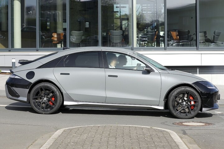 Spyshots Hyundai Ioniq 6 N