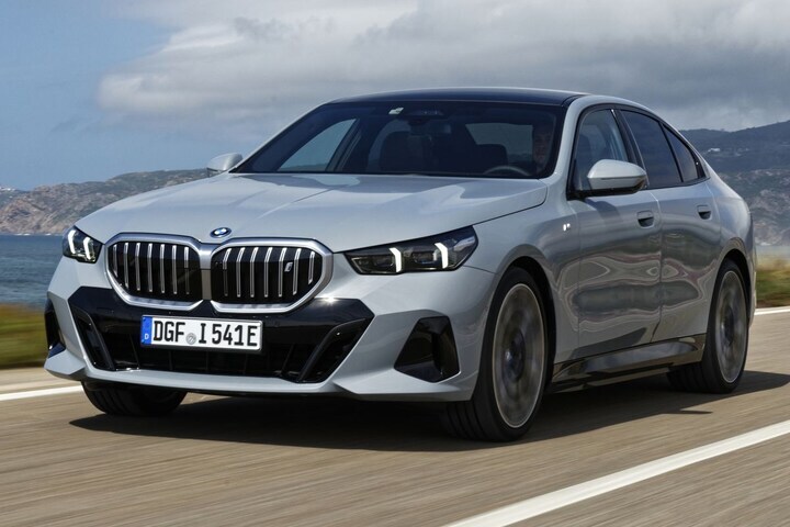 BMW i5