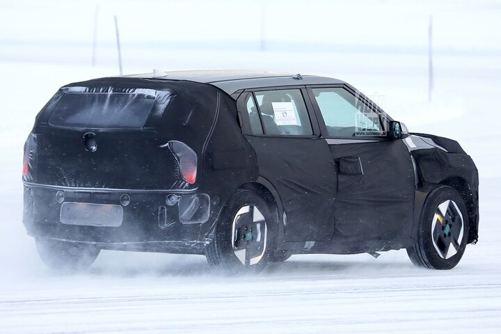 Spyshots Kia EV3