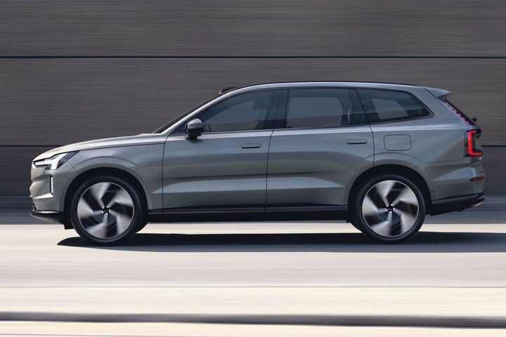 Volvo EX90