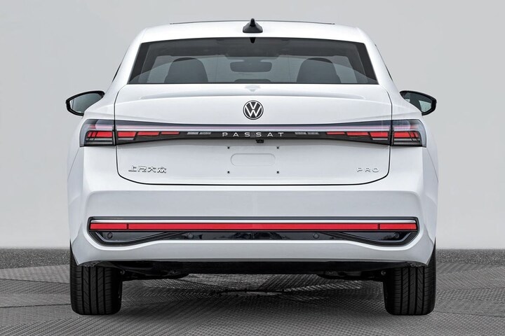 Volkswagen Passat Pro