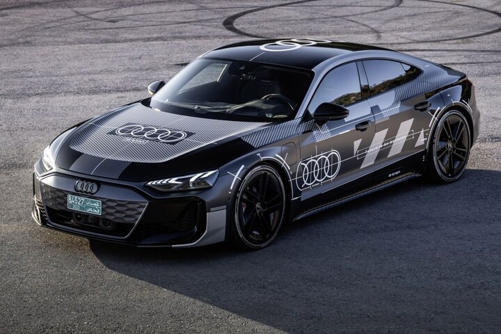 Audi E-tron GT