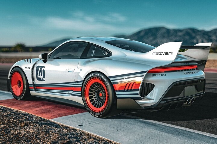 Rezvani Retro RR1 550