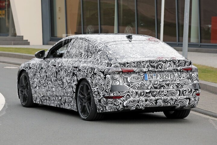 Audi S6 e-tron spyshots