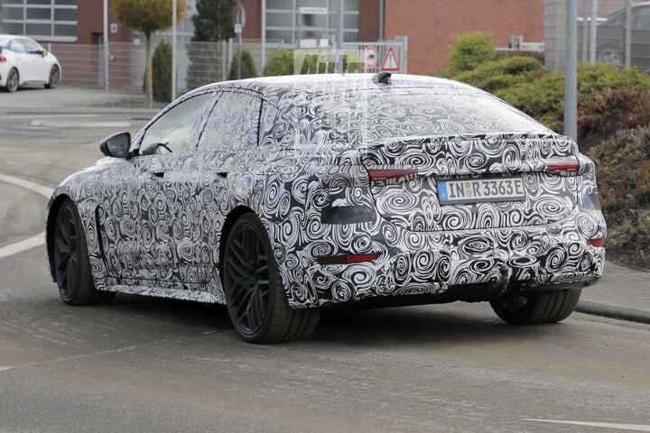 Audi RS6 e-tron spyshots