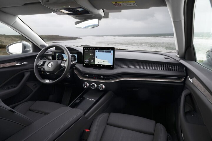 Skoda Superb Combi PHEV