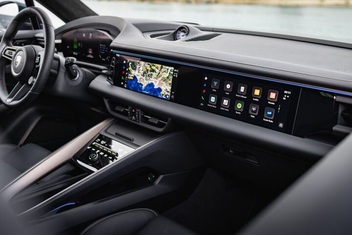 Porsche Macan Turbo 2024