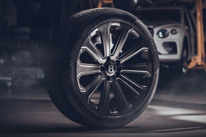 Bentley Bentayga Apex Edition