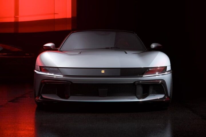 Ferrari 12Cilindri