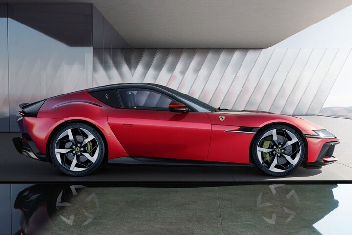 Ferrari 12Cilindri