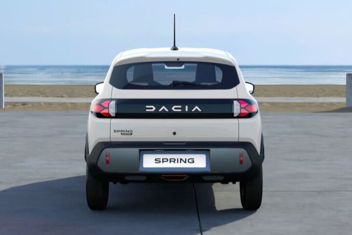 Dacia Spring Back to basics 2024