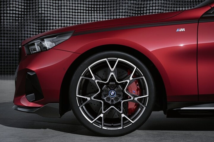 BMW 5-serie i5 M Performance Parts
