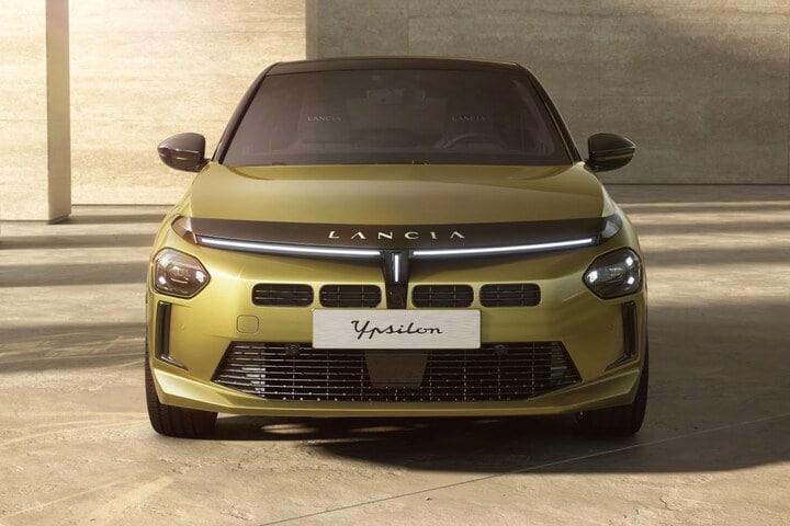 Lancia Ypsilon