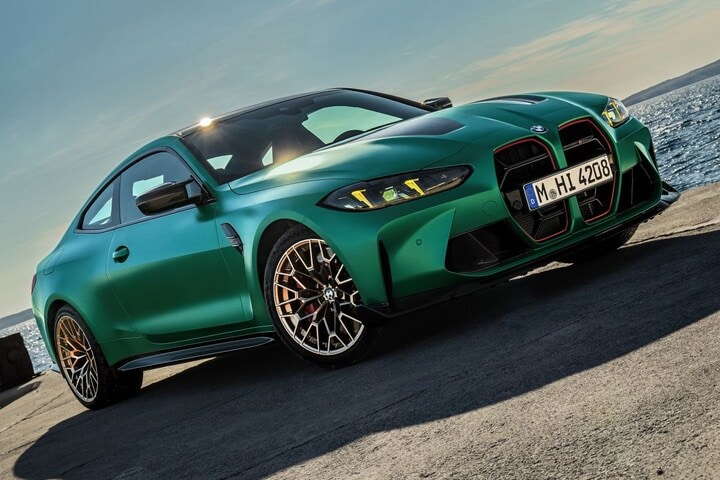 BMW M4 CS
