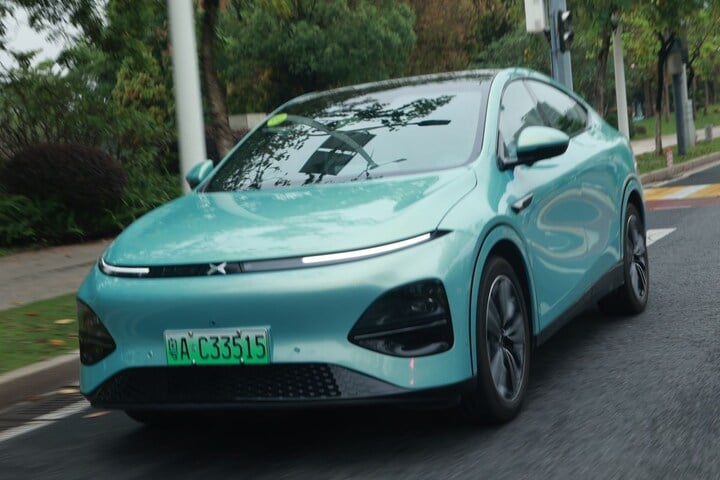 Xpeng G6