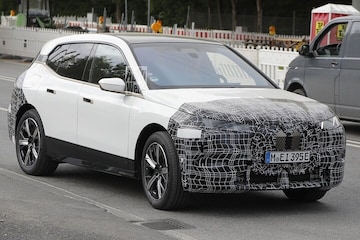 Spyshots BMW iX
