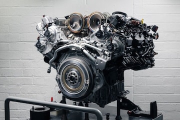 Bentley V8