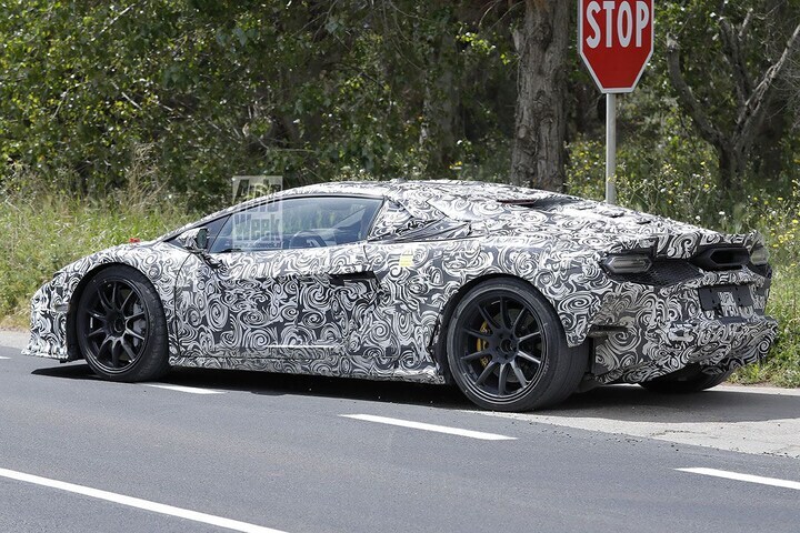 Lamborghini Temerario spyshots