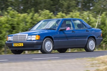 Mercedes 190 E 2.6