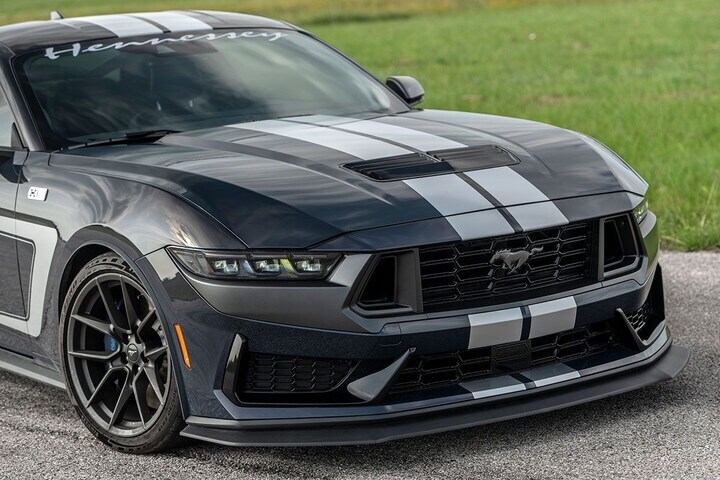 Ford Mustang Dark Horse Hennessey 850