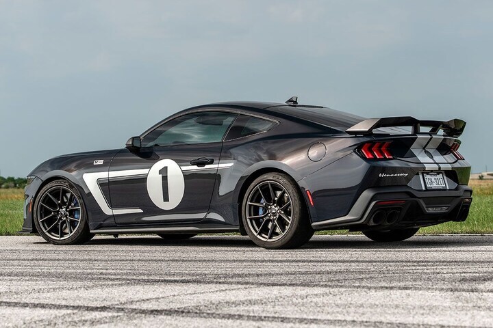 Ford Mustang Dark Horse Hennessey 850