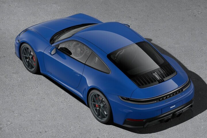 Porsche 911 Carrera 4 GTS