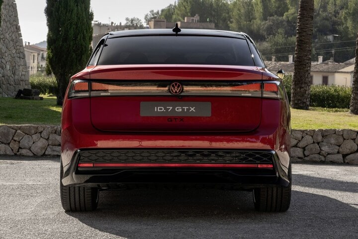Volkswagen ID7 GTX