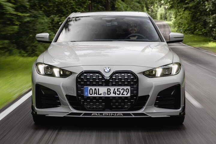 Alpina B4 GT