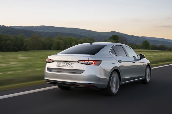 Skoda Superb hatchback