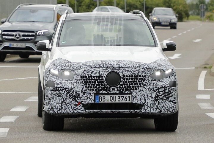 Mercedes-Benz GLE spyshots