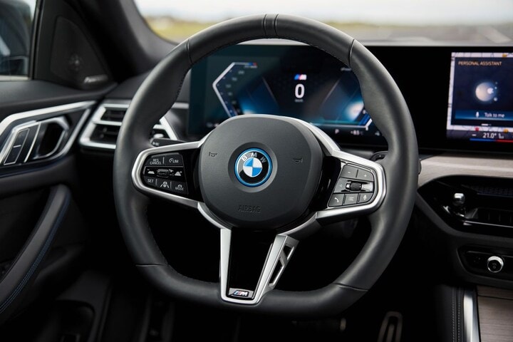 BMW i4