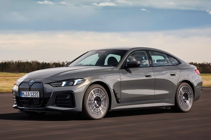 BMW i4