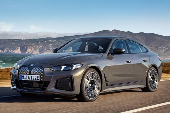 BMW i4