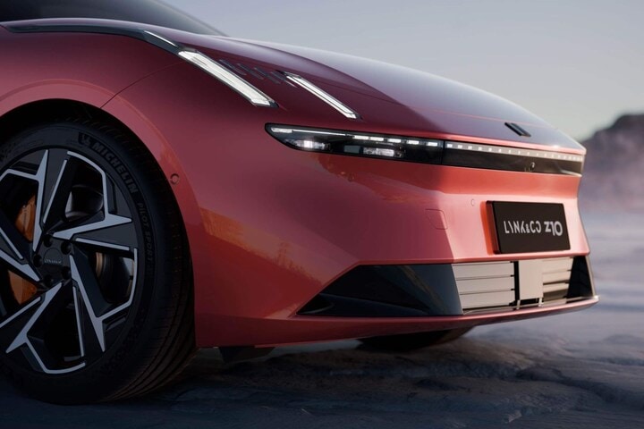 Lynk & Co Z10