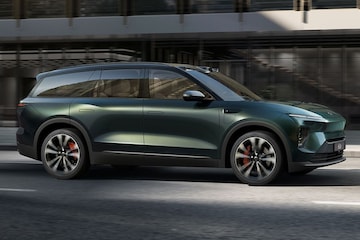 Nio EL8