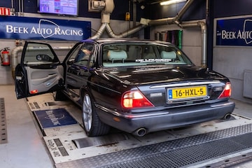jaguar xjr