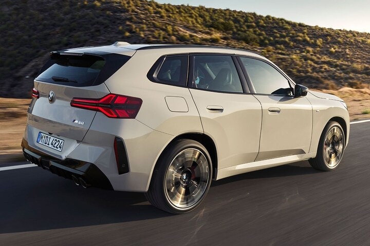 BMW X3 M50