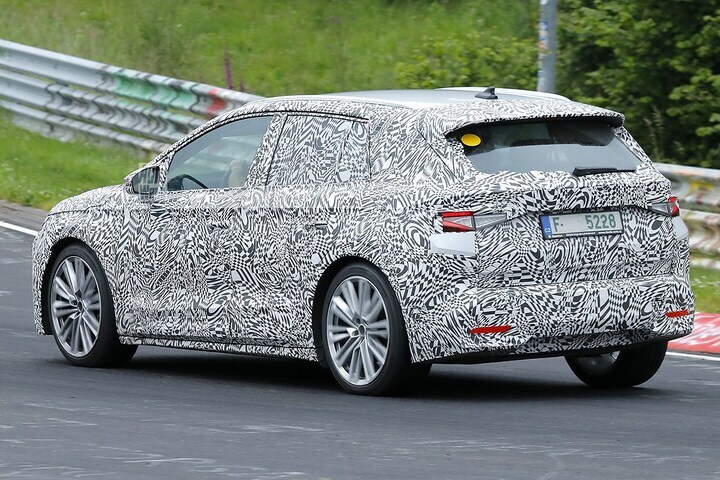 Spyshots Skoda Elroq