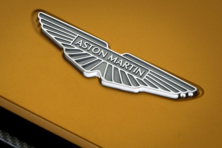 Aston Martin Valiant