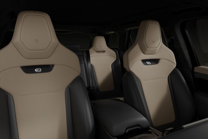 Range Rover Sport SV Celestial Collection