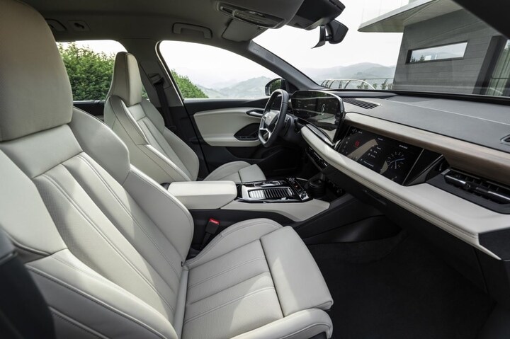 Audi Q6 e-tron quattro (2024)
