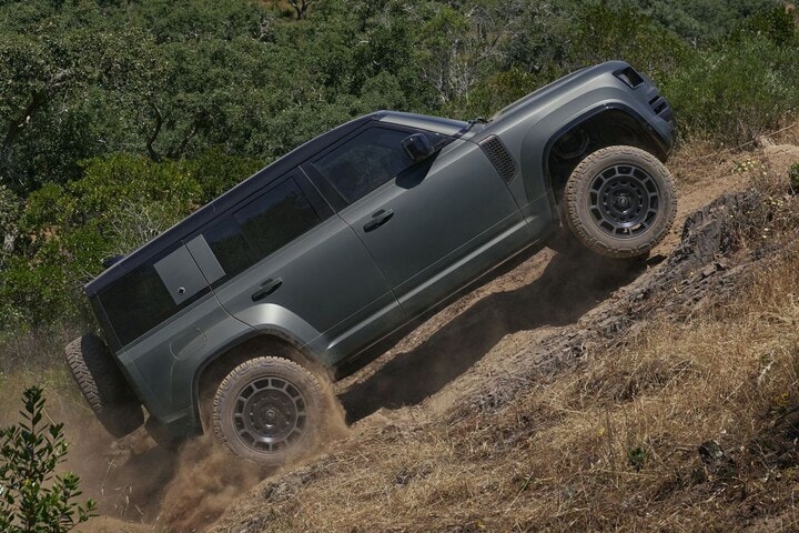 Land Rover Defender Octa