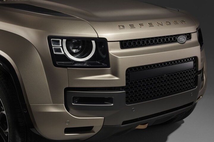 Land Rover Defender Octa