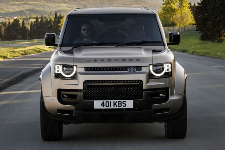 Land Rover Defender Octa