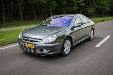 Peugeot 607