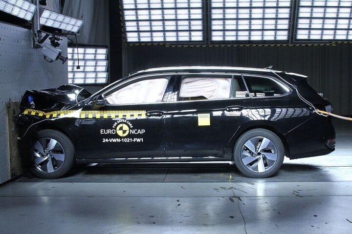 Euro NCAP Duster Passat Kodiaq Superb E-klasse Swift