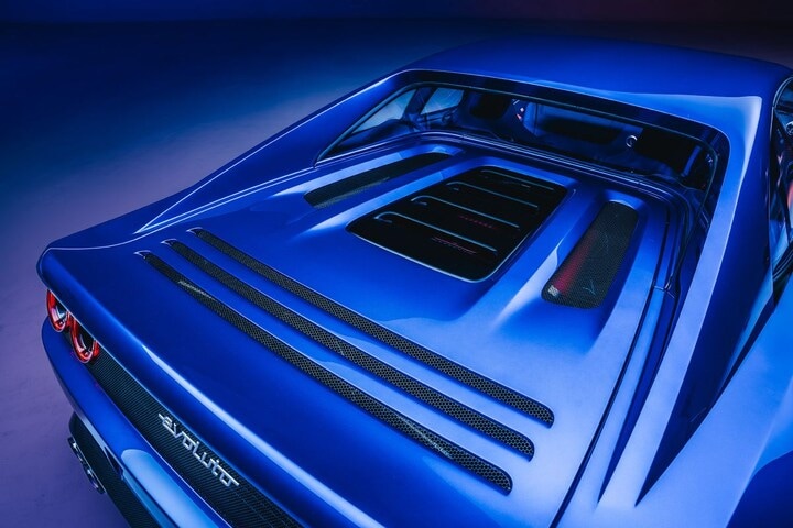 Evoluto Automobili Ferrrari 355 F355