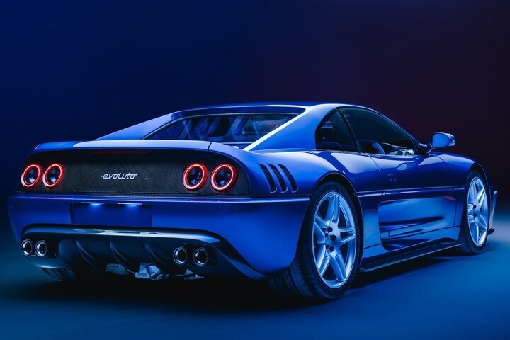 Evoluto Automobili Ferrrari 355 F355