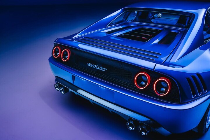 Evoluto Automobili Ferrrari 355 F355